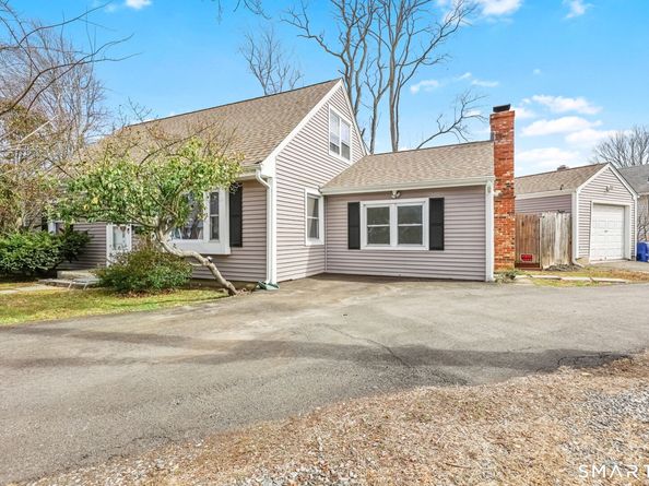 5 Sanford Place, Stratford CT 06615