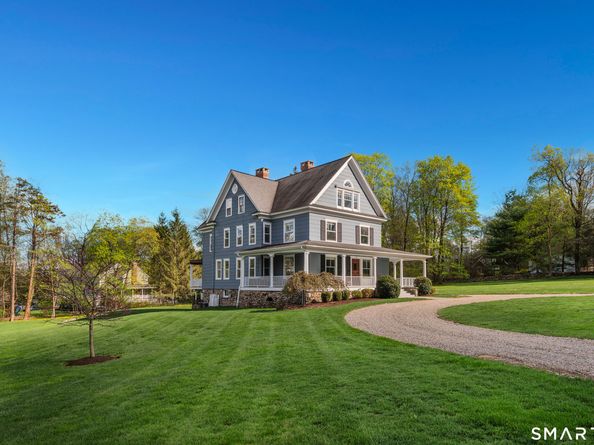 398 Wilton Road W, Ridgefield CT 06877