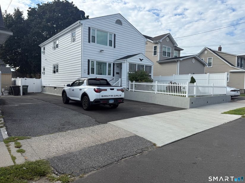 487 Salem Street, Bridgeport CT 06606