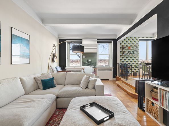 250 Cabrini Boulevard 1A, New York NY 10033