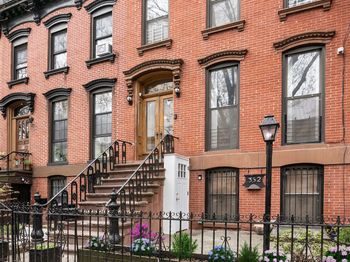 352 Halsey Street