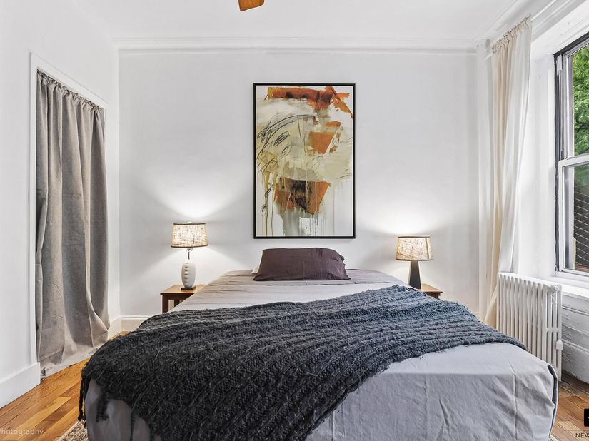 244 East 90th Street 2A, New York NY 10128
