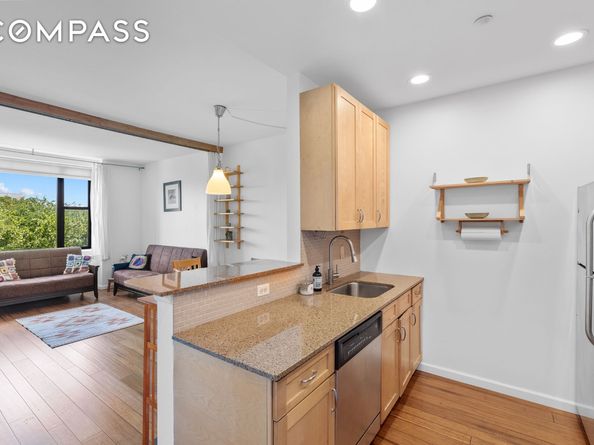 504 West 136th Street 6A, New York NY 10031