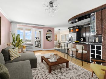 370 Ocean Parkway