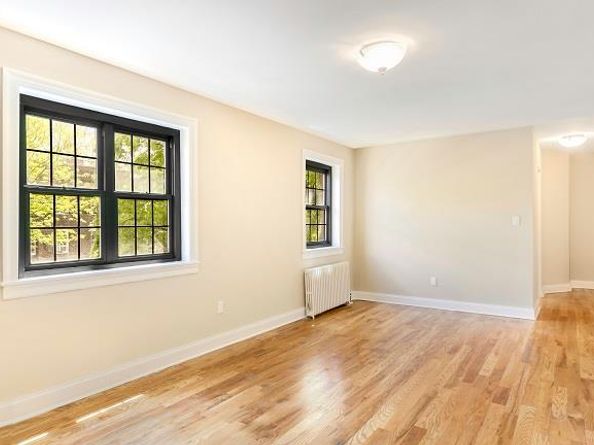 77-40 Main Street 3B, Queens NY 11367