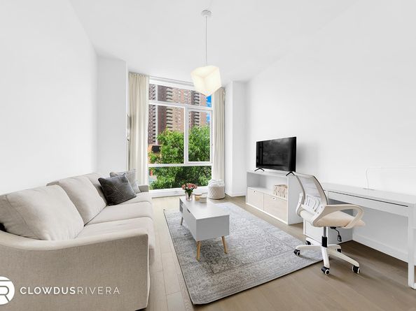 200 Chambers Street 2K, New York NY 10007