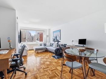 201 East 25th Street