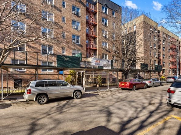 105-33 66th Avenue 1G, Queens NY 11375