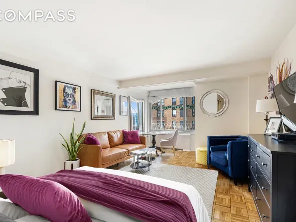 1160 3rd Avenue 15F, New York NY 10065