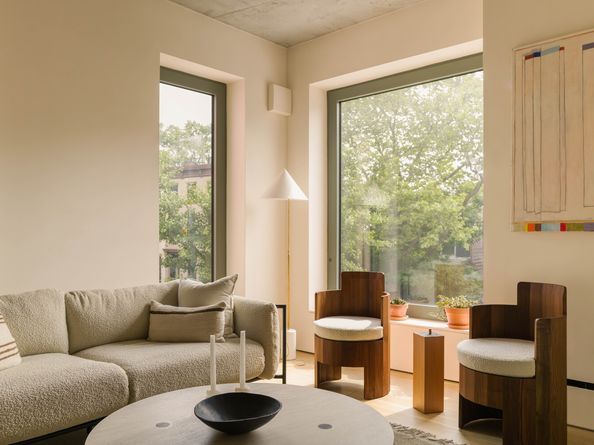 144 Vanderbilt Avenue 2A, Brooklyn NY 11205