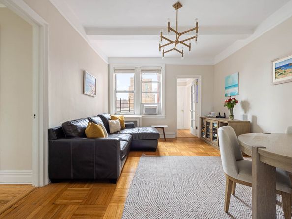 16 East 98th Street 7A, New York NY 10029