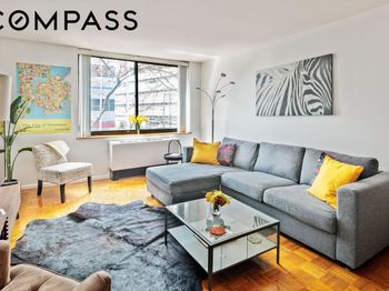 275 Greenwich Street