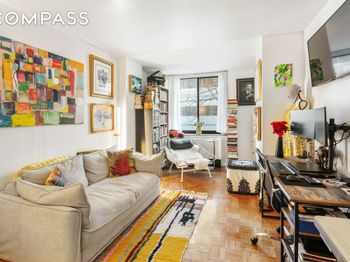 275 Greenwich Street