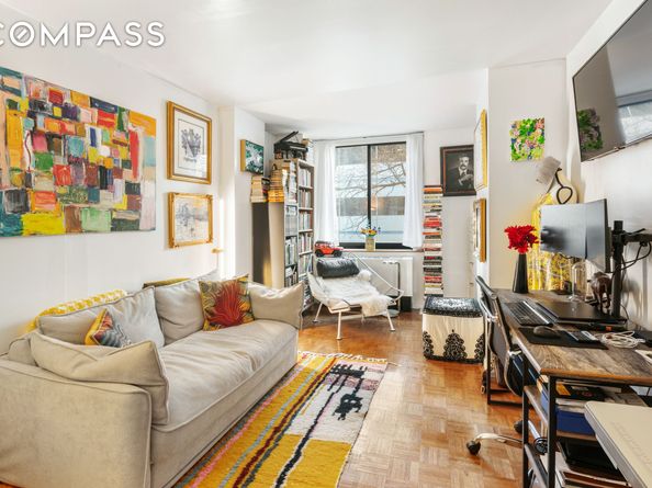 275 Greenwich Street 2A, New York NY 10007