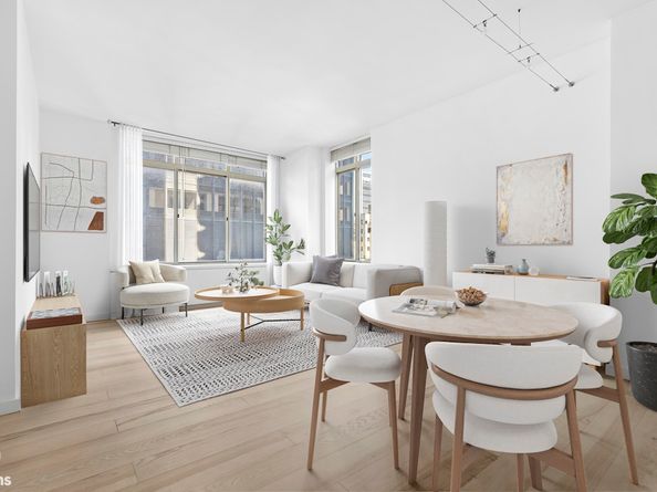 236 East 47th Street 16C, New York NY 10017