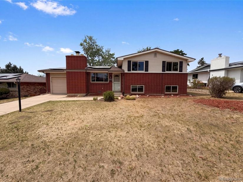 885 W 7th Avenue Drive, Broomfield CO 80020