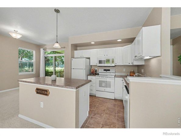 640 Gooseberry Drive 806, Longmont CO 80503