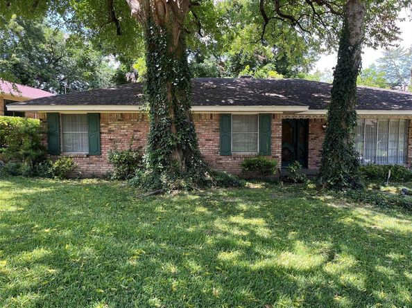 6011  Rock Garden Trail , Dallas Texas 75232