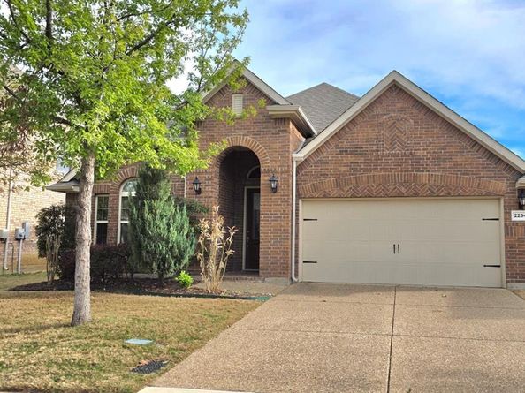 2294  Wind Meadow Lane , Lewisville Texas 75056