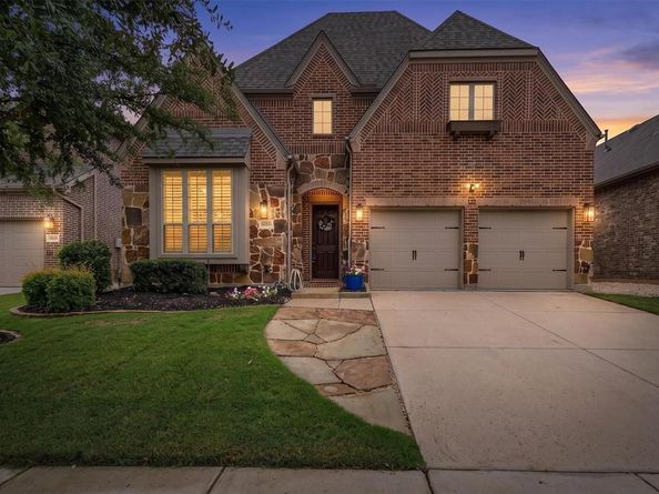 1616  Golf Club Drive , Lantana Texas 76226