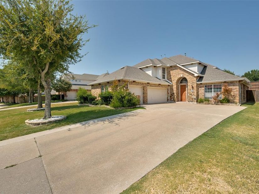 3013  Brookvale Drive , Richardson Texas 75082