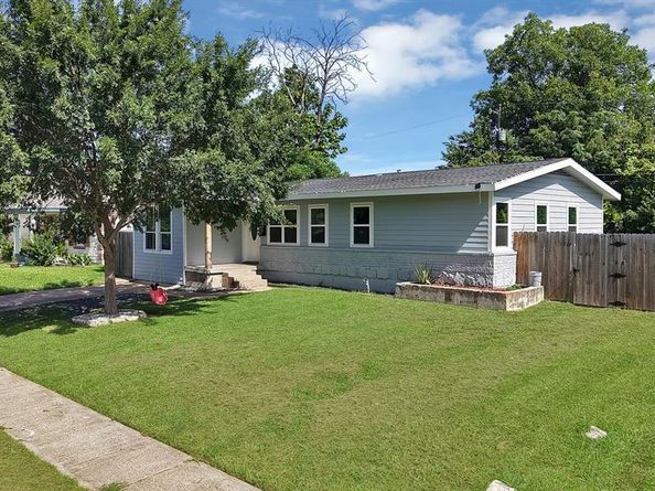 113 E Linda Drive , Garland Texas 75041