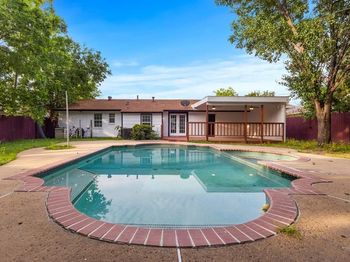 2529  Syracuse Drive 