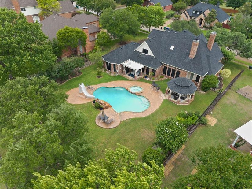 621  Liechty Court , Heath Texas 75032