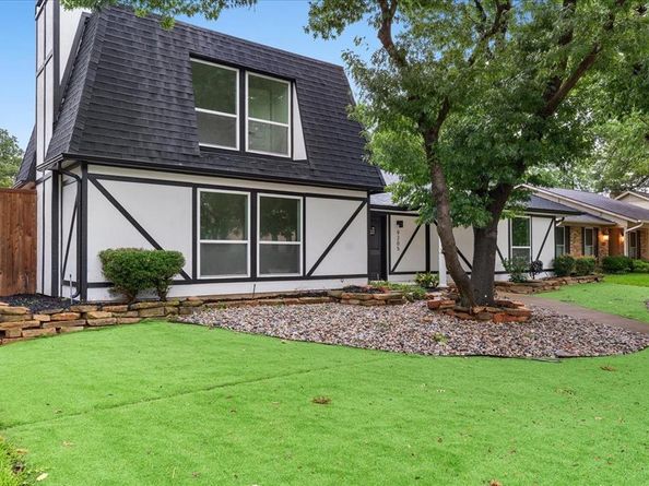 9205  Moss Farm Lane , Dallas Texas 75243