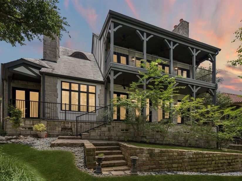 4777  Byron Circle , Irving Texas 75038