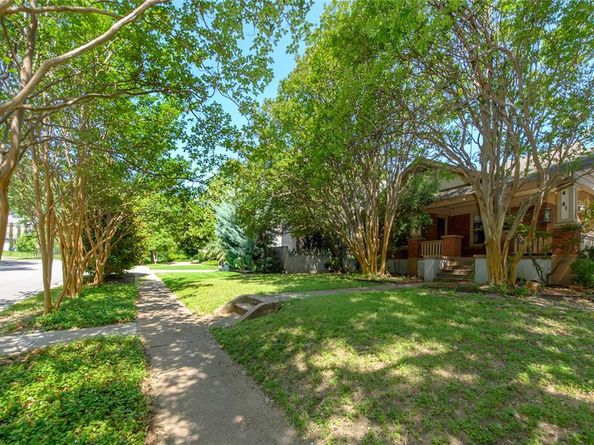 4341  Avondale Avenue , Dallas Texas 75219