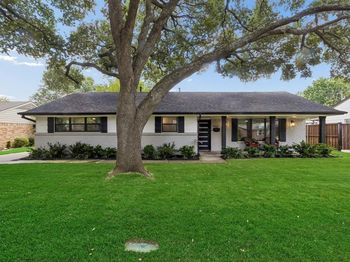10612  Estate Lane 
