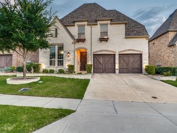 3224  Balcones Drive 