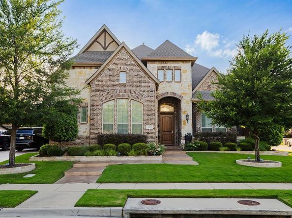 4653  Bronco Boulevard , Carrollton Texas 75010