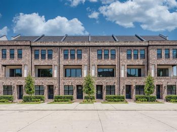 2401  Canton Street 