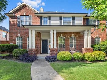 1121  London Drive 