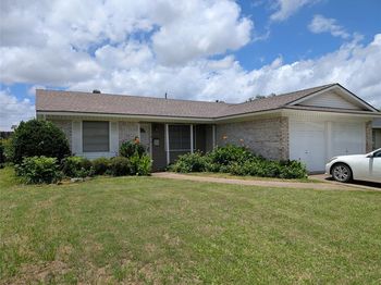 1309  Glenville Drive 
