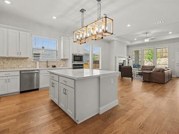 113  Lakeview Drive 