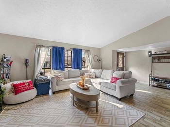 3013  Villa Sur Trail 