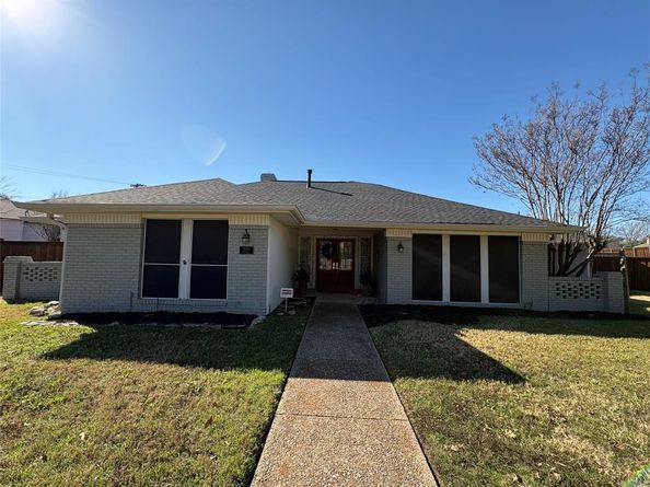 13001  Harkness  , Dallas Texas 75243