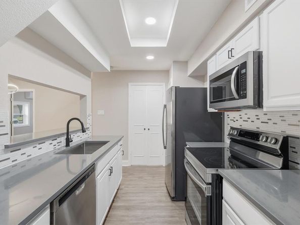 2415  Nebulus Drive , Garland Texas 75044