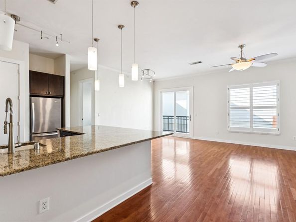 2950  Mckinney Avenue  424, Dallas Texas 75204