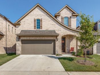 3124  Greenbriar Drive 