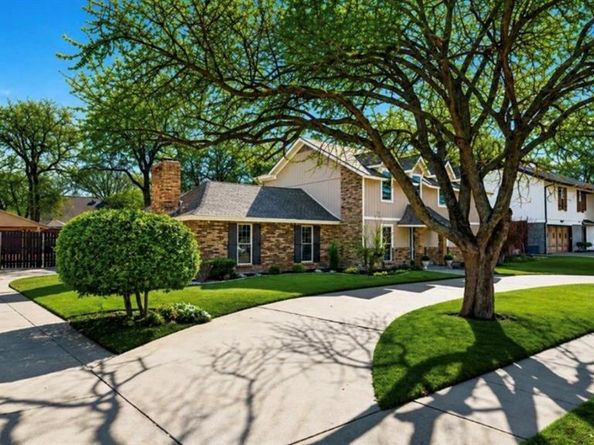 3804  Ashbury Lane , Bedford Texas 76021