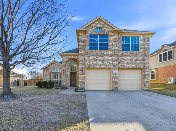 1217  Black Hawk Drive , Fort Worth Texas 76052