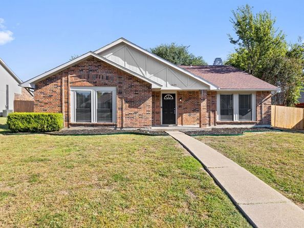 1025  Opal Drive , DeSoto Texas 75115