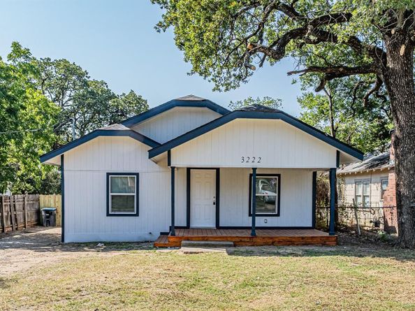 3222  Grayson Street , Fort Worth Texas 76119