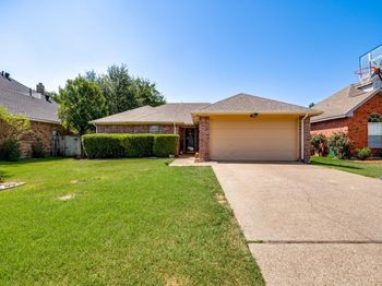1413  Mockingbird Lane 