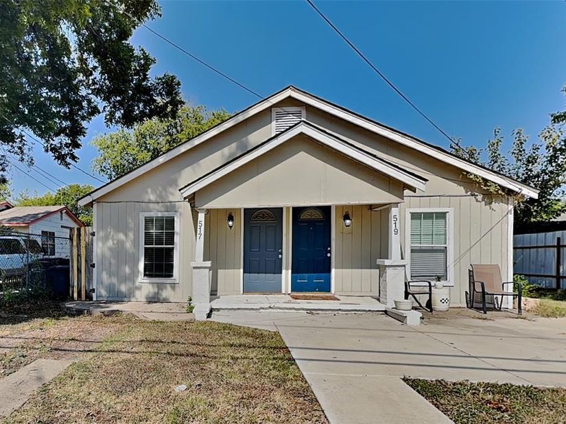 517  Isbell Road , Fort Worth Texas 76114