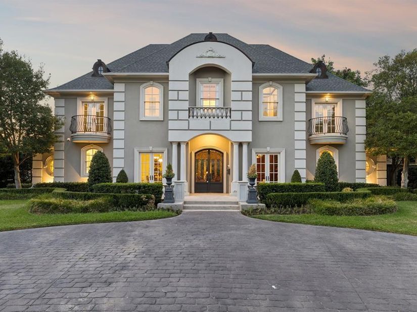 5835  Waggoner Drive , Dallas Texas 75230